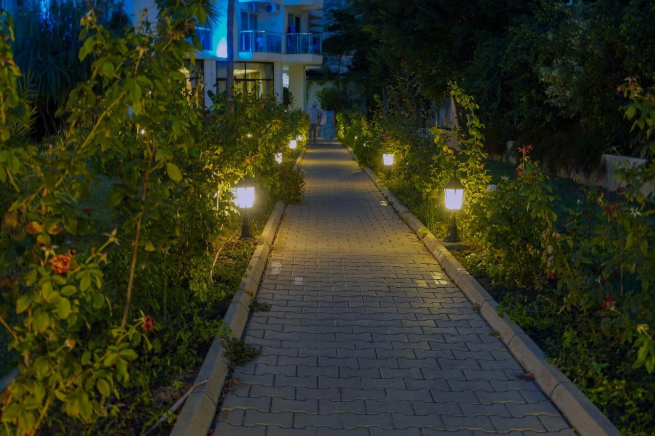 Blue Fish Hotel Konaklı Exterior foto